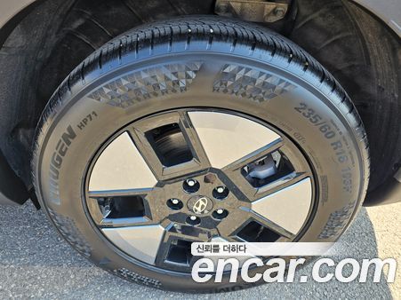 Hyundai Santa Fe 2024, фото 9