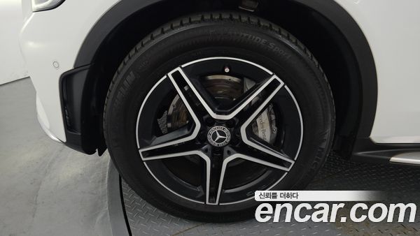Mercedes-Benz GLC 2020, фото 5