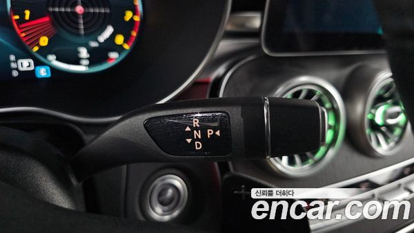 Mercedes-Benz GLC 2020, фото 9