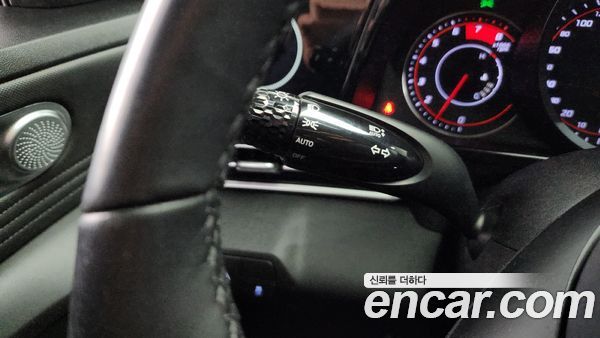 Hyundai Elantra 2021, фото 14