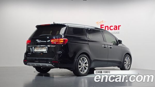 Kia Carnival 2020, фото 2