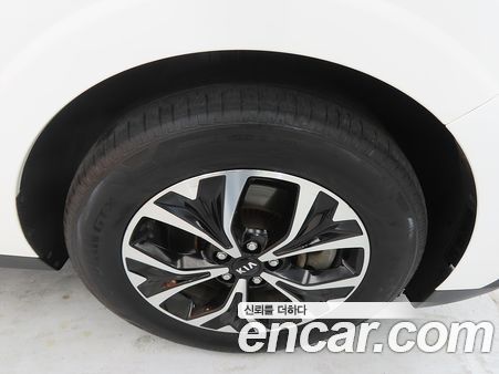 Kia Carnival 2021, фото 5