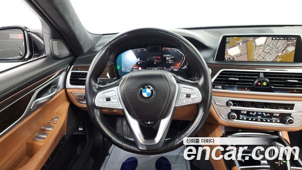 BMW 7 Series 2020, фото 13