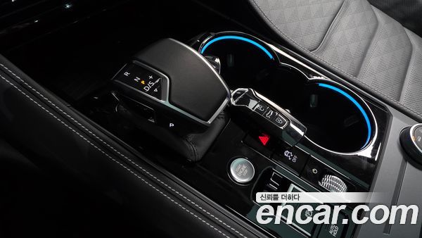 Volkswagen Touareg 2024, фото 12