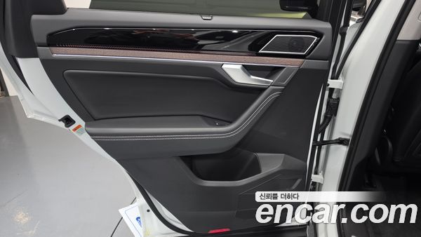 Volkswagen Touareg 2024, фото 15