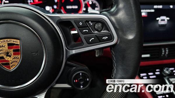 Porsche Cayenne 2020, фото 31