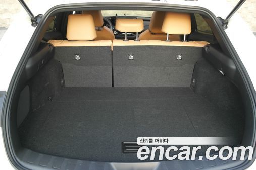 Lexus UX 2025, фото 18