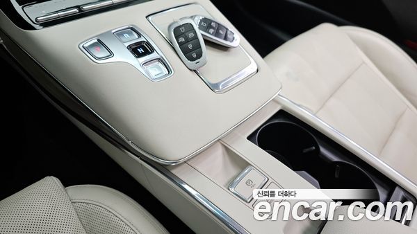 Hyundai Grandeur 2022, фото 9
