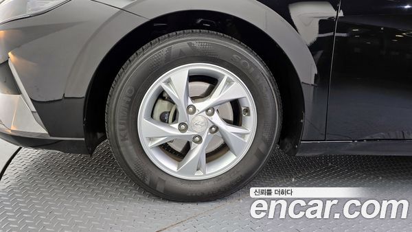 Hyundai Elantra 2021, фото 5