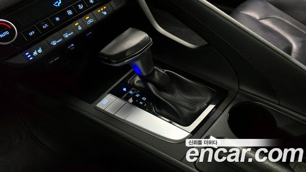 Hyundai Elantra 2021, фото 9