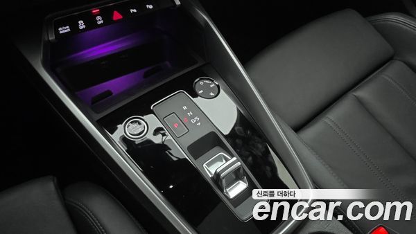 Audi A3 2023, фото 9