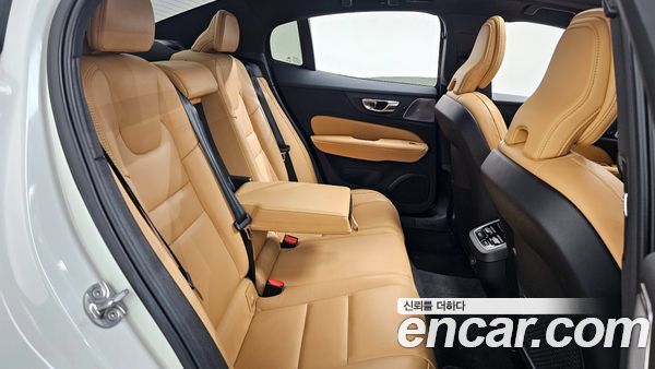 Volvo S60 2024, фото 12