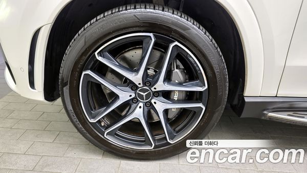 Mercedes-Benz GLE 2021, фото 5