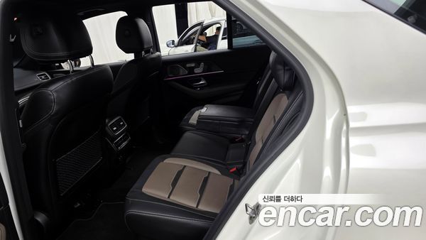 Mercedes-Benz GLE 2021, фото 16