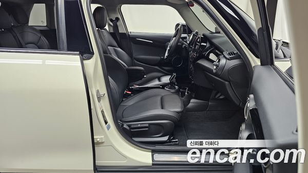 MINI 2020, фото 16