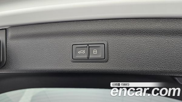 Audi Q3 2025, фото 23