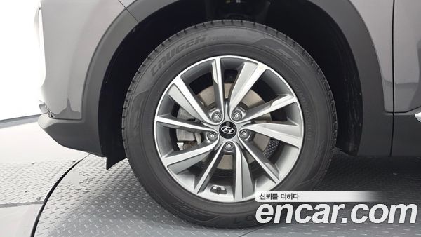 Hyundai Santa Fe 2020, фото 5