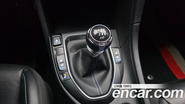 Hyundai Veloster 2022, фото 12