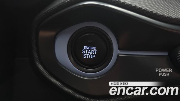 Hyundai Veloster 2022, фото 26