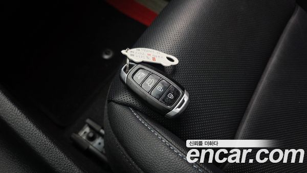 Hyundai Veloster 2022, фото 29