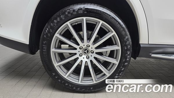 Mercedes-Benz GLS 2021, фото 5