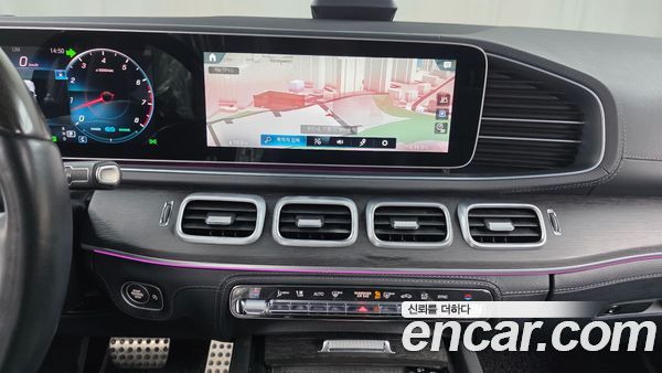 Mercedes-Benz GLS 2021, фото 20