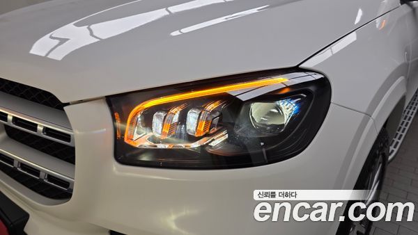 Mercedes-Benz GLS 2021, фото 8