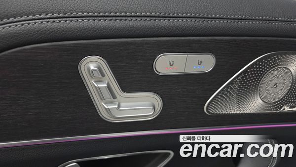 Mercedes-Benz GLS 2021, фото 29
