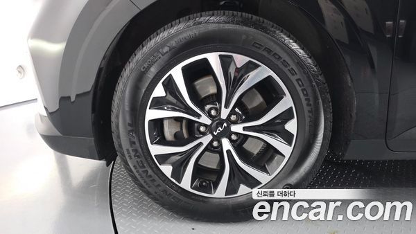 Kia Carnival 2023, фото 5