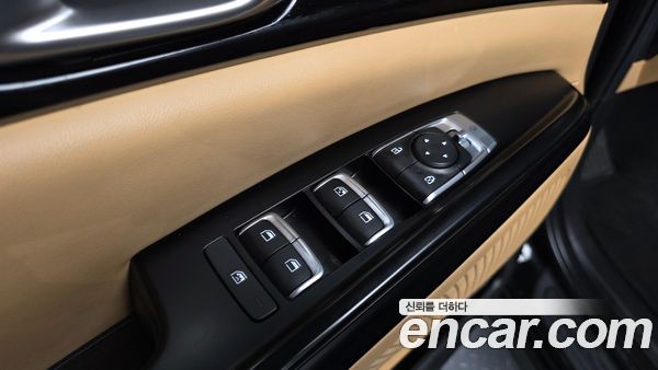Kia Carnival 2023, фото 30