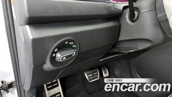 Volkswagen T-Roc 2021, фото 31