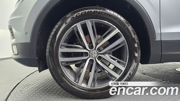 Volkswagen Tiguan 2020, фото 5