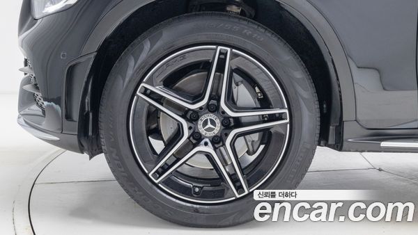Mercedes-Benz GLC 2023, фото 5