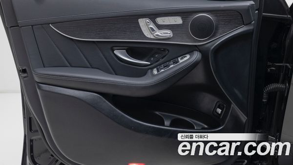 Mercedes-Benz GLC 2023, фото 12