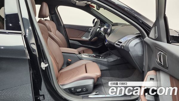 BMW 1 Series 2026, фото 16