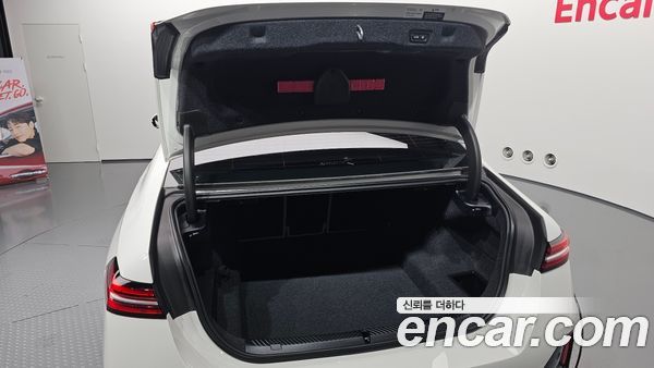 BMW 5 Series 2025, фото 26