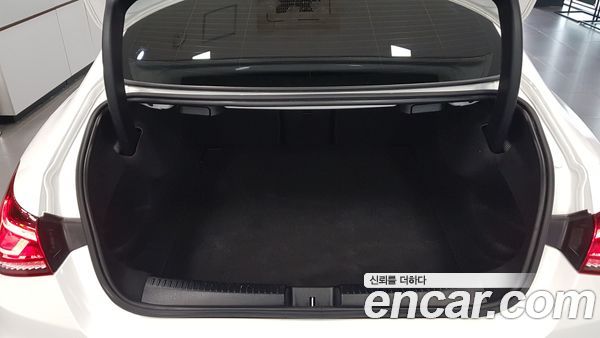 Mercedes-Benz CLA 2023, фото 11