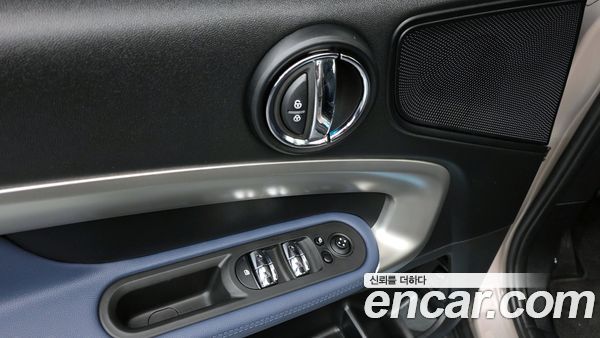MINI COUNTRYMAN 2023, фото 29