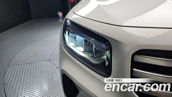 Mercedes-Benz GLB 2024, фото 8