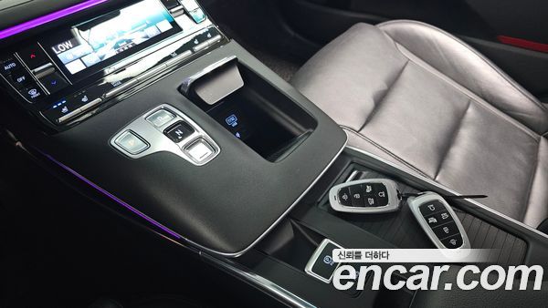 Hyundai Grandeur 2022, фото 9