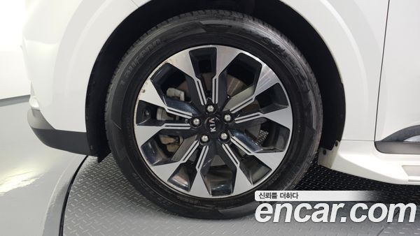 Kia Carnival 2021, фото 5