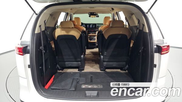 Kia Carnival 2021, фото 26