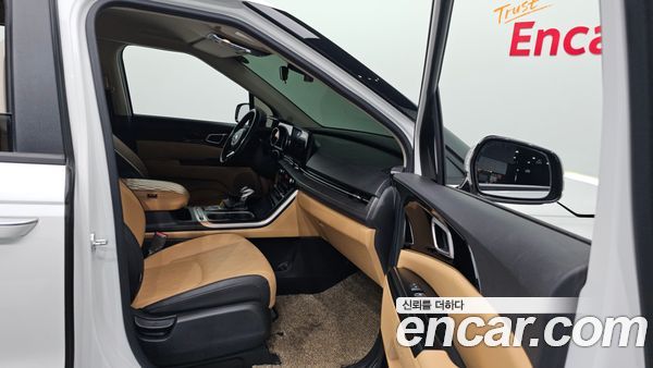 Kia Carnival 2021, фото 16