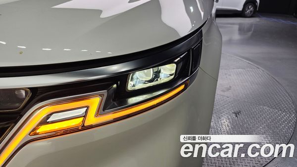 Kia Carnival 2021, фото 8