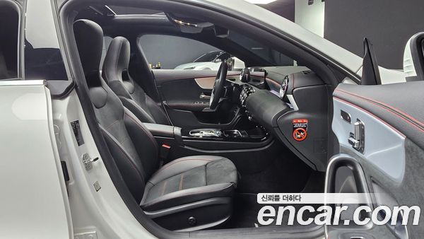 Mercedes-Benz CLA 2024, фото 15
