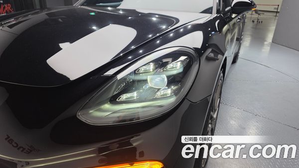 Porsche Panamera 2023, фото 7