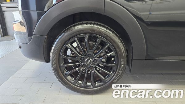 MINI CLUBMAN 2024, фото 5