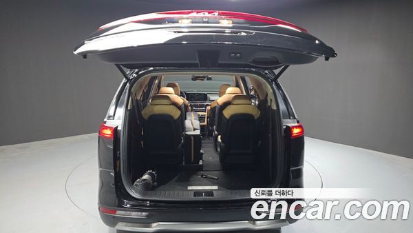 Kia Carnival 2023, фото 20