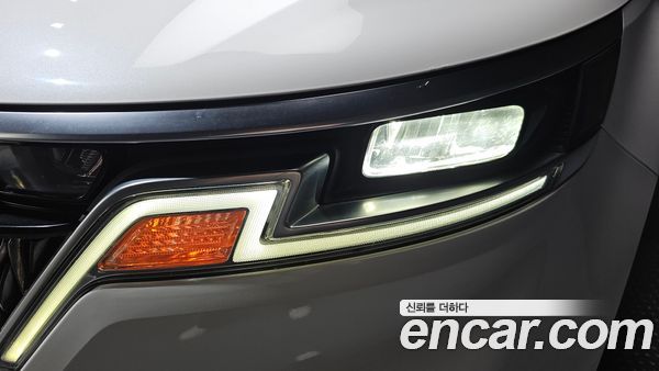 Kia Carnival 2021, фото 8