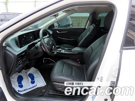 Kia EV6 2022, фото 5